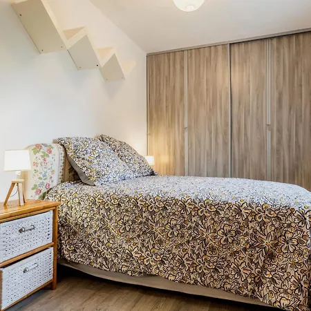 בית נופש Chaumiere Au Calme Avec Terrasse, A 9 Km Des Plages, 3 Chambres, Parking Prive Et Equipements Bebe. - Fr-1-306-1276