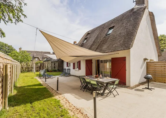 펜션 Chaumiere Au Calme Avec Terrasse, A 9 Km Des Plages, 3 Chambres, Parking Prive Et Equipements Bebe. - Fr-1-306-1276 *