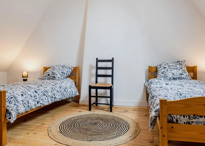 펜션 Chaumiere Au Calme Avec Terrasse, A 9 Km Des Plages, 3 Chambres, Parking Prive Et Equipements Bebe. - Fr-1-306-1276 생 리파르드